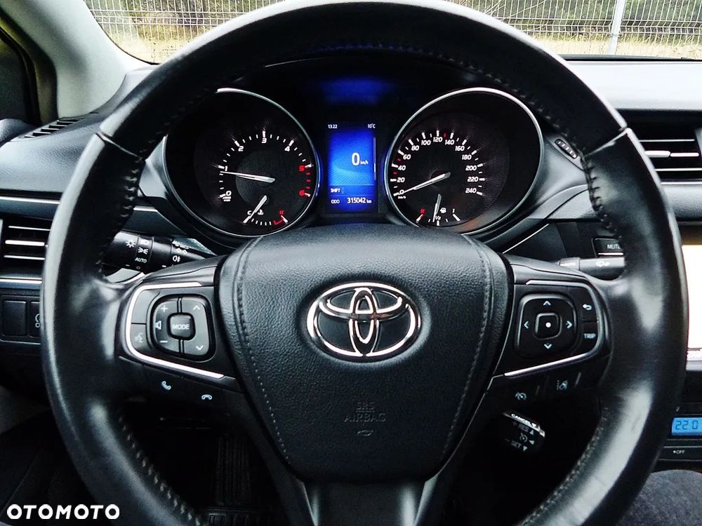 Toyota Avensis 2.0 D-4D Premium - 28