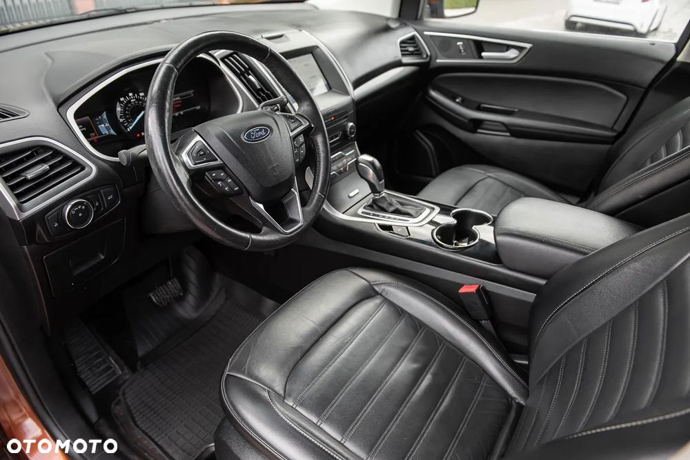 Ford Edge - 5