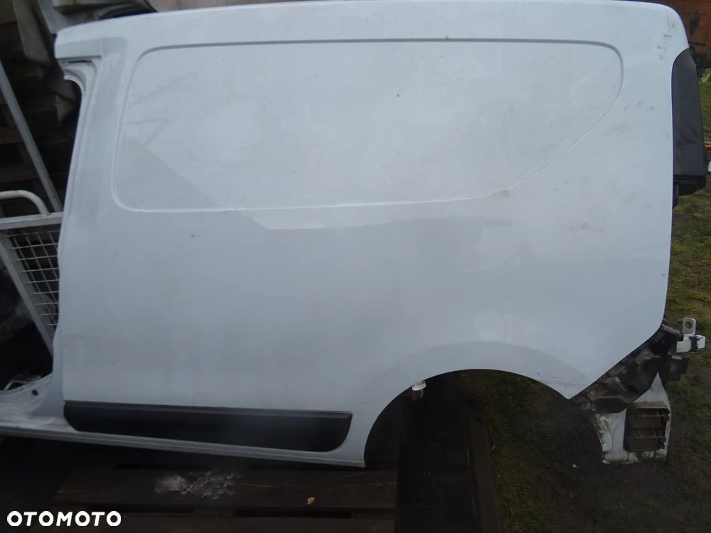 DACIA DOKKER BLOTNIK LEWY TYLNY PRAWY TYLNY PAS TYLNY CZESCI ROZNE - 2