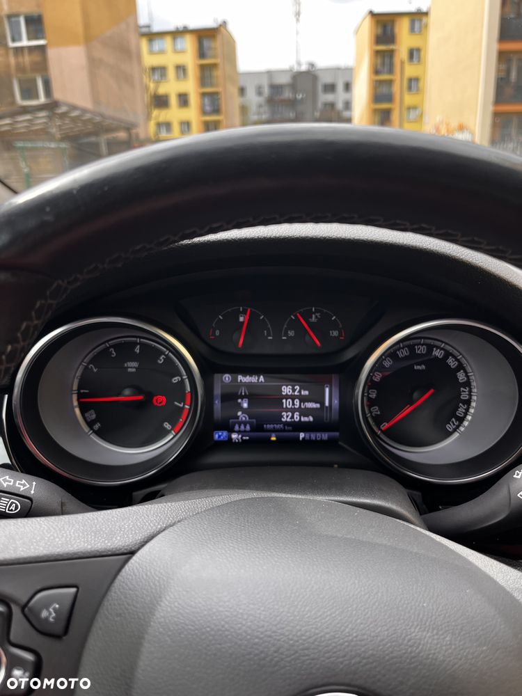 Opel Astra 1.4 T Elite S&S - 6