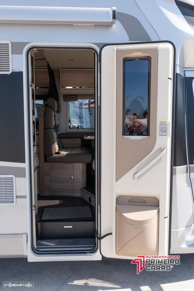 Adria Matrix 670 SBC 50 anos 5 lugares - 50