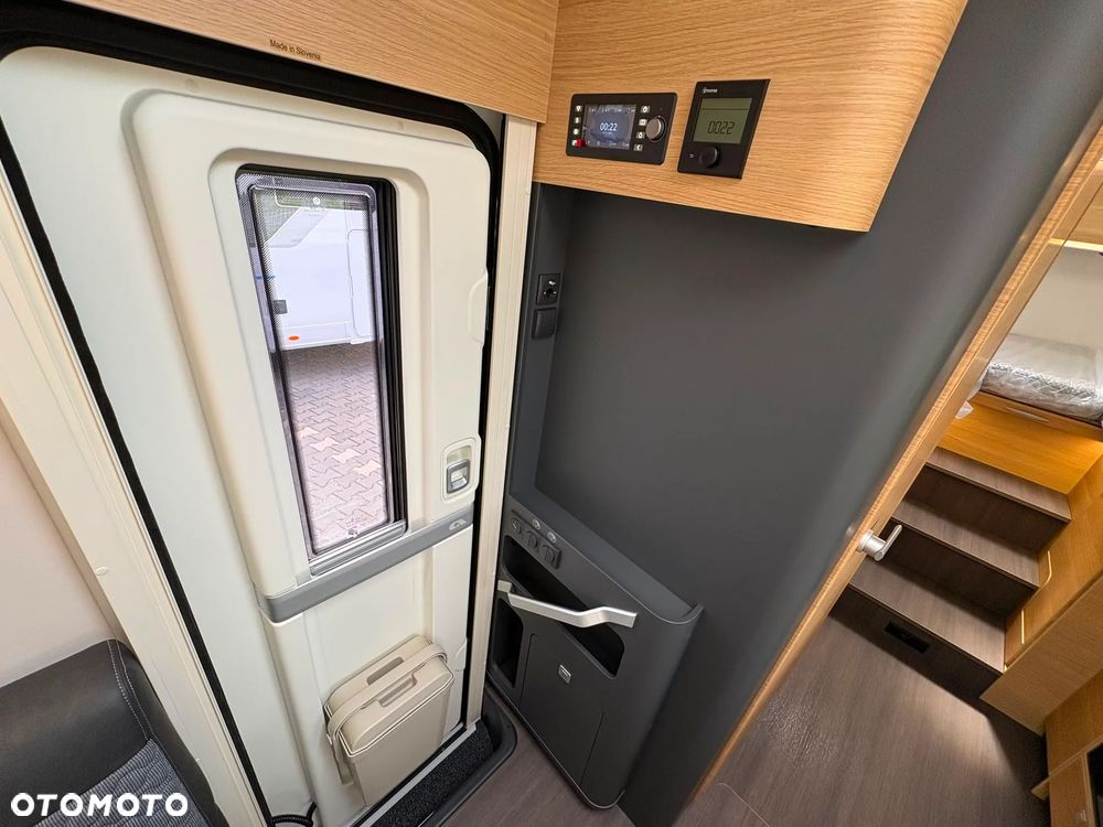 Adria Coral XL 660 SL - 13