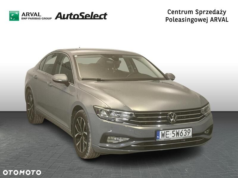Volkswagen Passat - 8