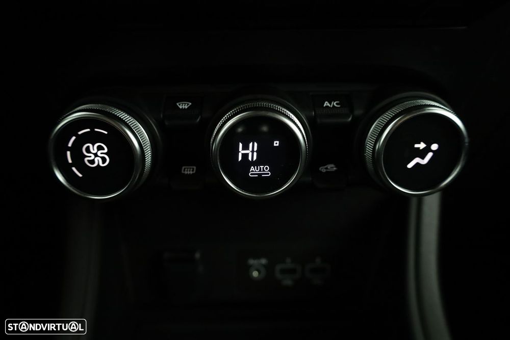 Renault Captur 1.0 TCe Techno - 13