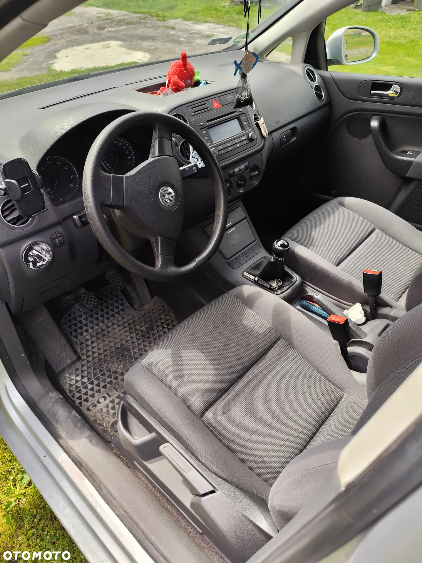 Volkswagen Golf - 10