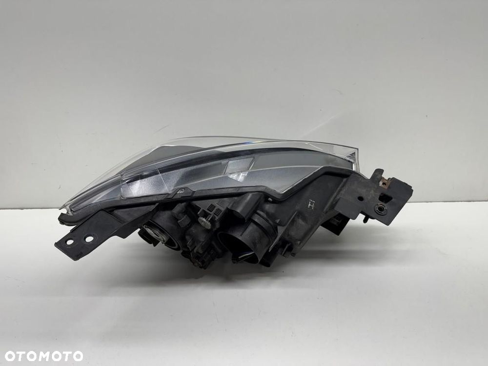 Przednia Lewa Lampa Mazda cx3  D10e-51040 - 2