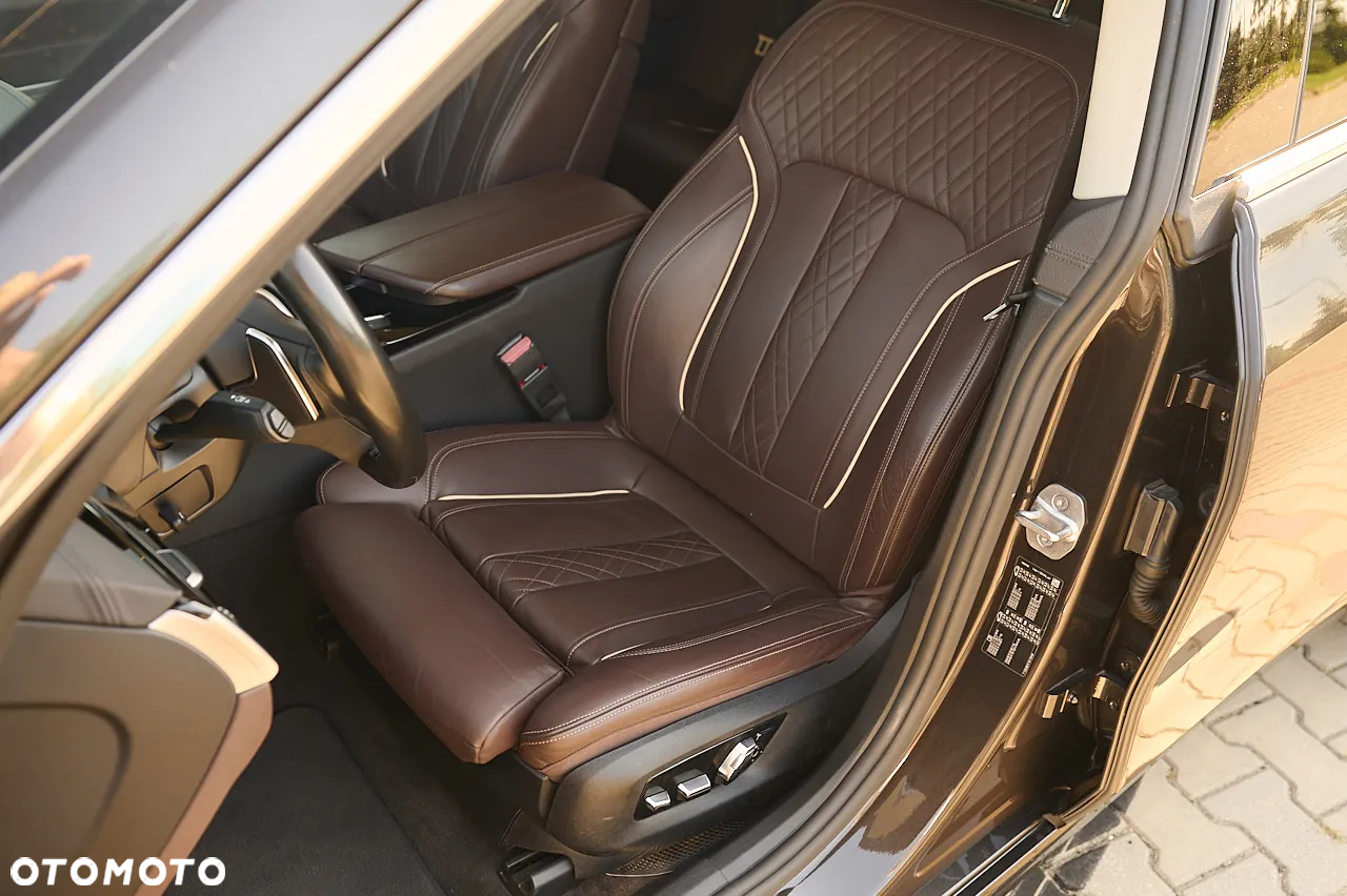 BMW 6GT 620d Gran Turismo Sport Line - 2