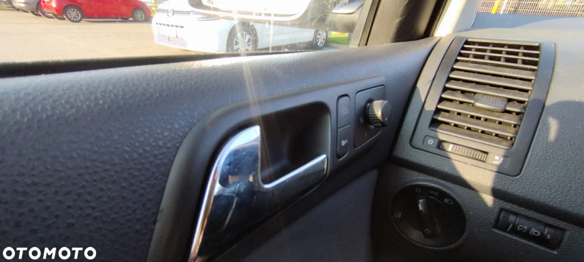 Volkswagen Polo 1.2 Cricket - 12