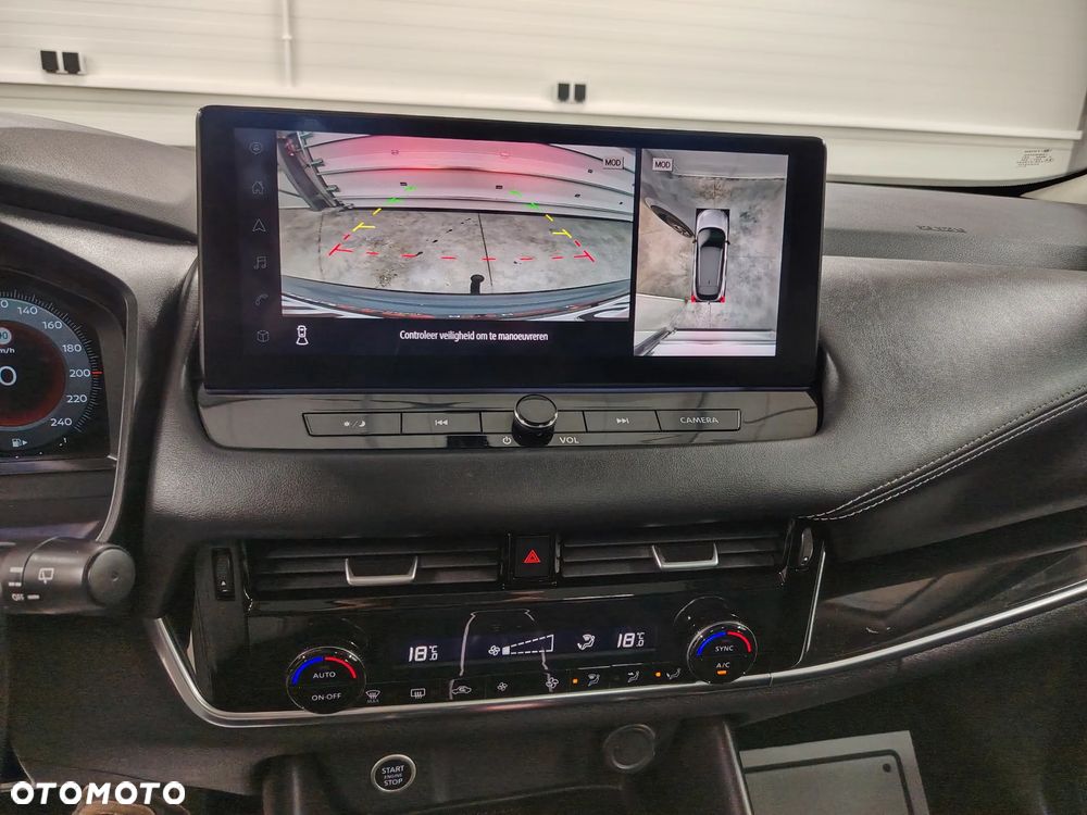 Nissan Qashqai 1.3 DIG-T DCT N-CONNECTA - 30