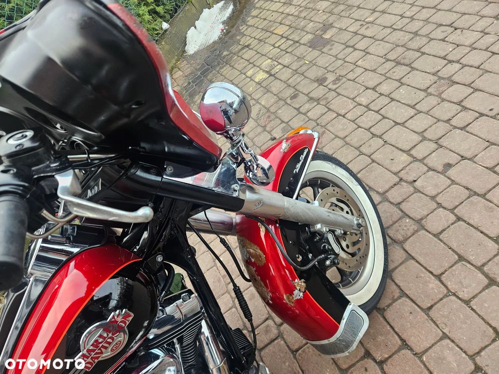 Harley-Davidson FLHTCU Ultra - 24