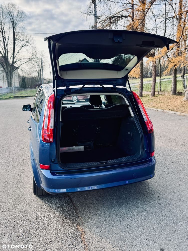 Ford Focus C-Max - 34