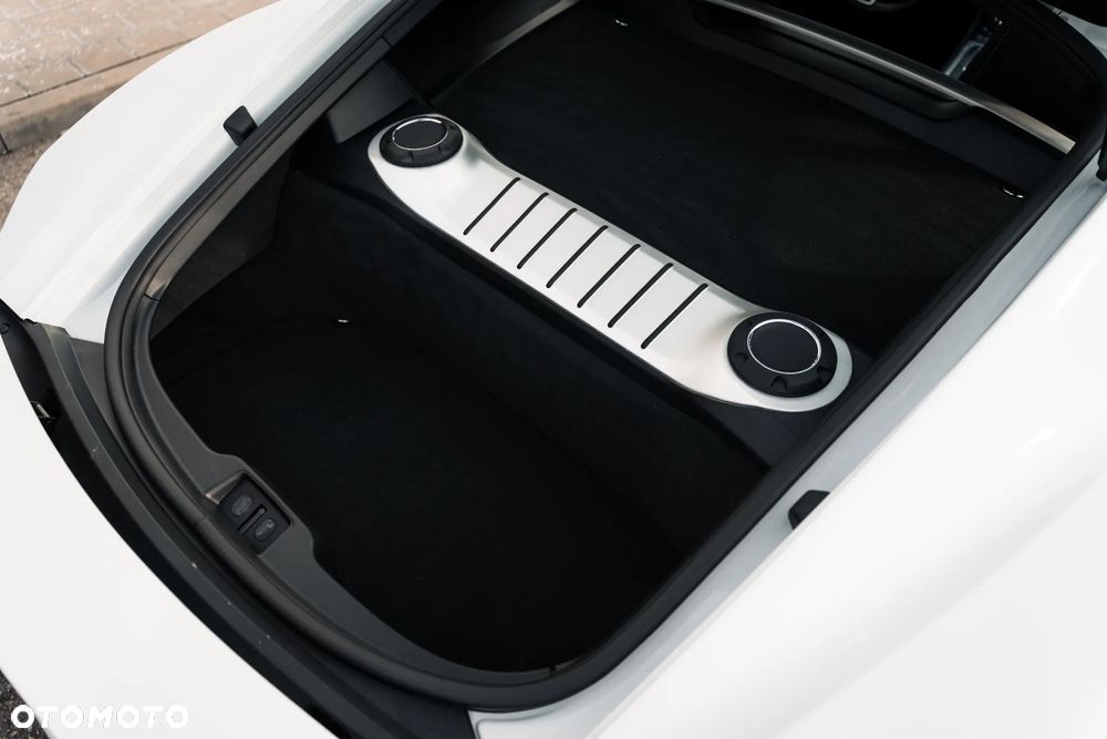 Porsche 718 Cayman GPF Style Edition PDK - 36