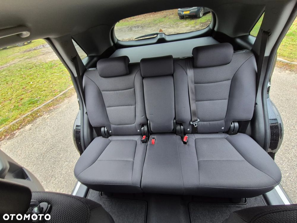 Kia Sorento 2.4 XL - 7