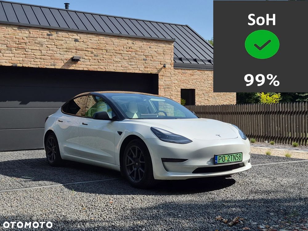 Tesla Model 3 Long Range AWD - 1
