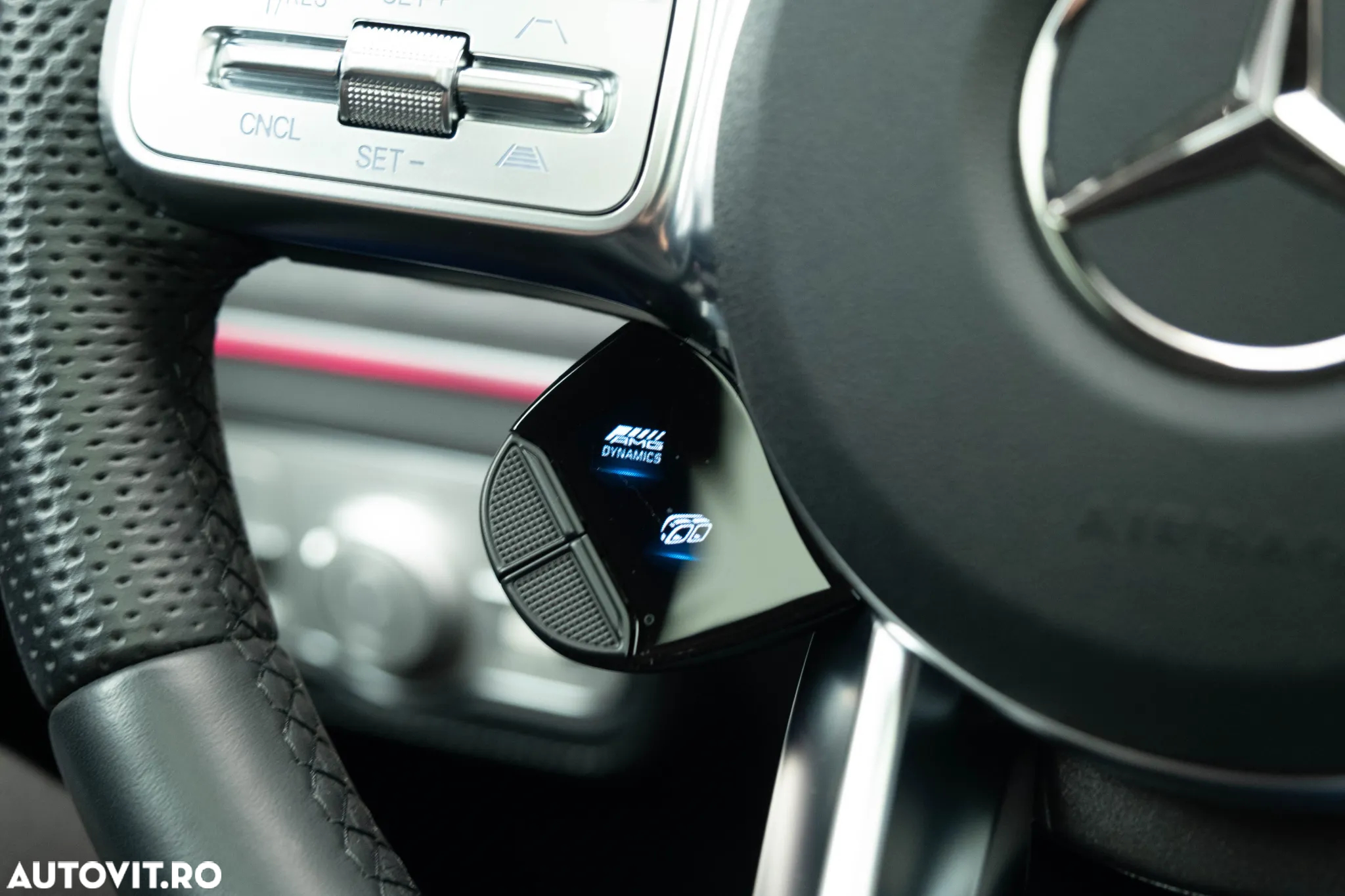 Mercedes-Benz GLE AMG 53 MHEV 4MATIC+ - 28