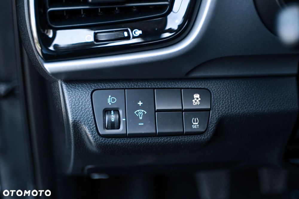 Kia Stonic 1.4 L - 18