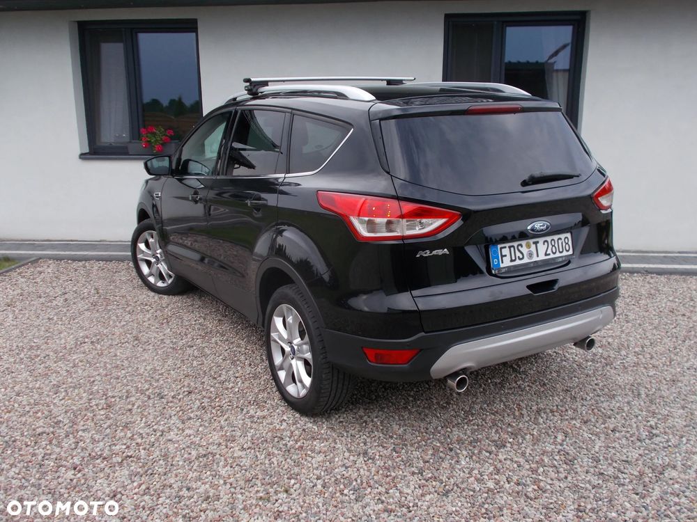 Ford Kuga 2.0 TDCi 4WD Titanium - 4