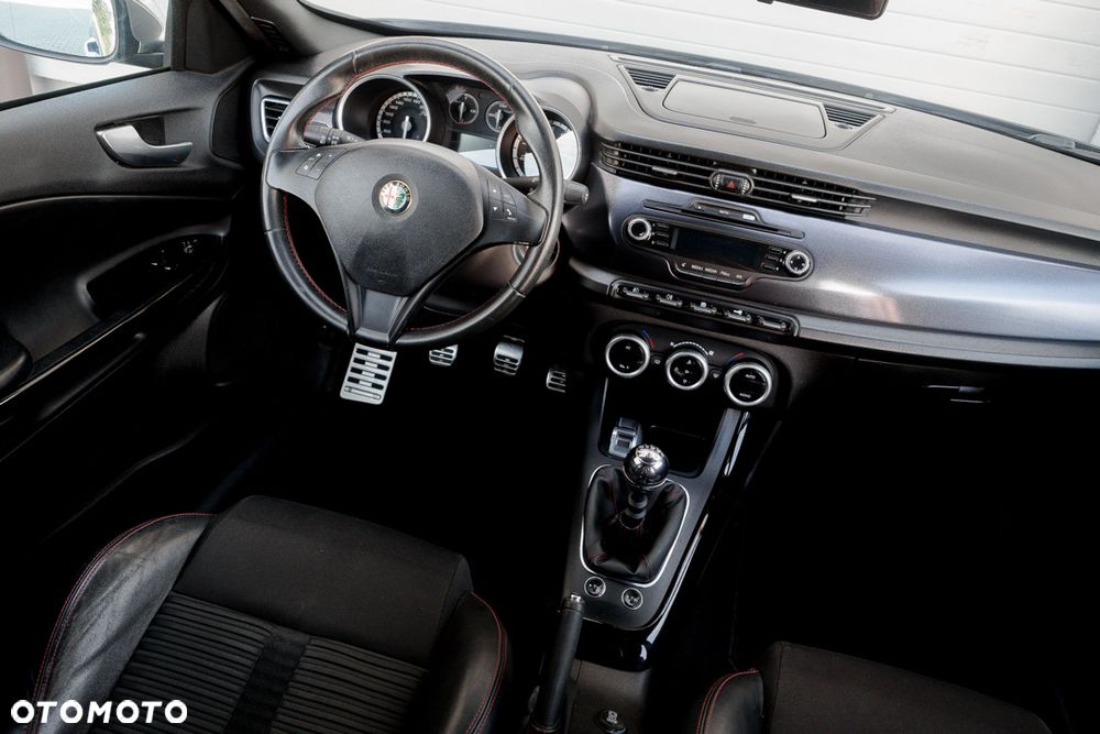 Alfa Romeo Giulietta 1.4 TB 16V Turismo - 40