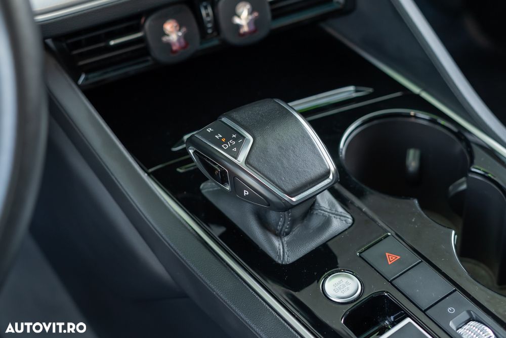 Volkswagen Touareg 3.0 V6 TDI SCR 4Motion Automatik Elegance - 34