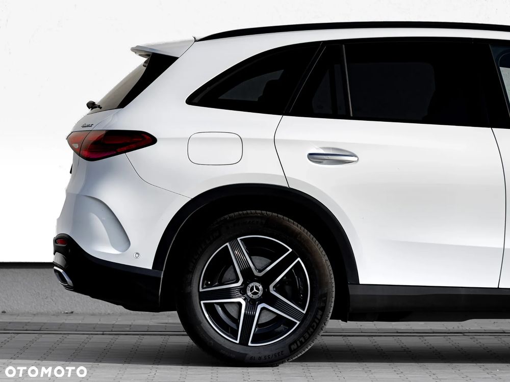 Mercedes-Benz GLC - 6