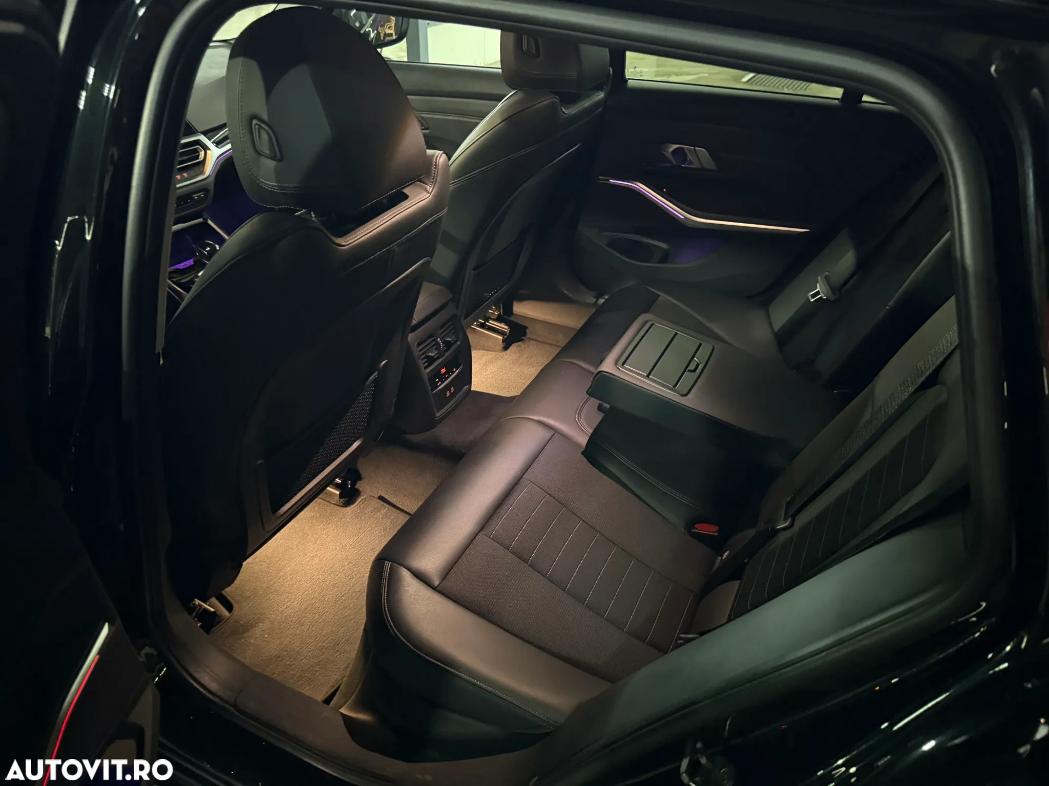 BMW Seria 3 320d Touring Aut. Advantage - 10