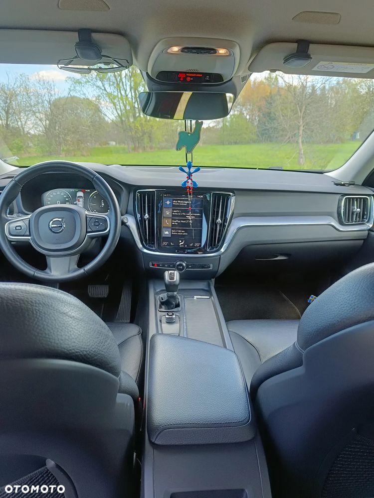Volvo V60 D3 Geartronic Momentum - 11