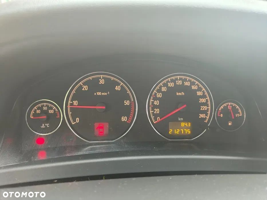 Opel Signum 1.9 CDTI Cosmo - 4