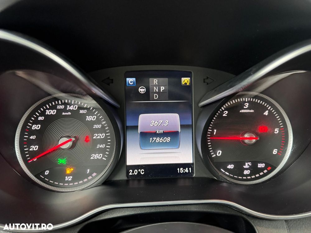 Mercedes-Benz GLC - 25