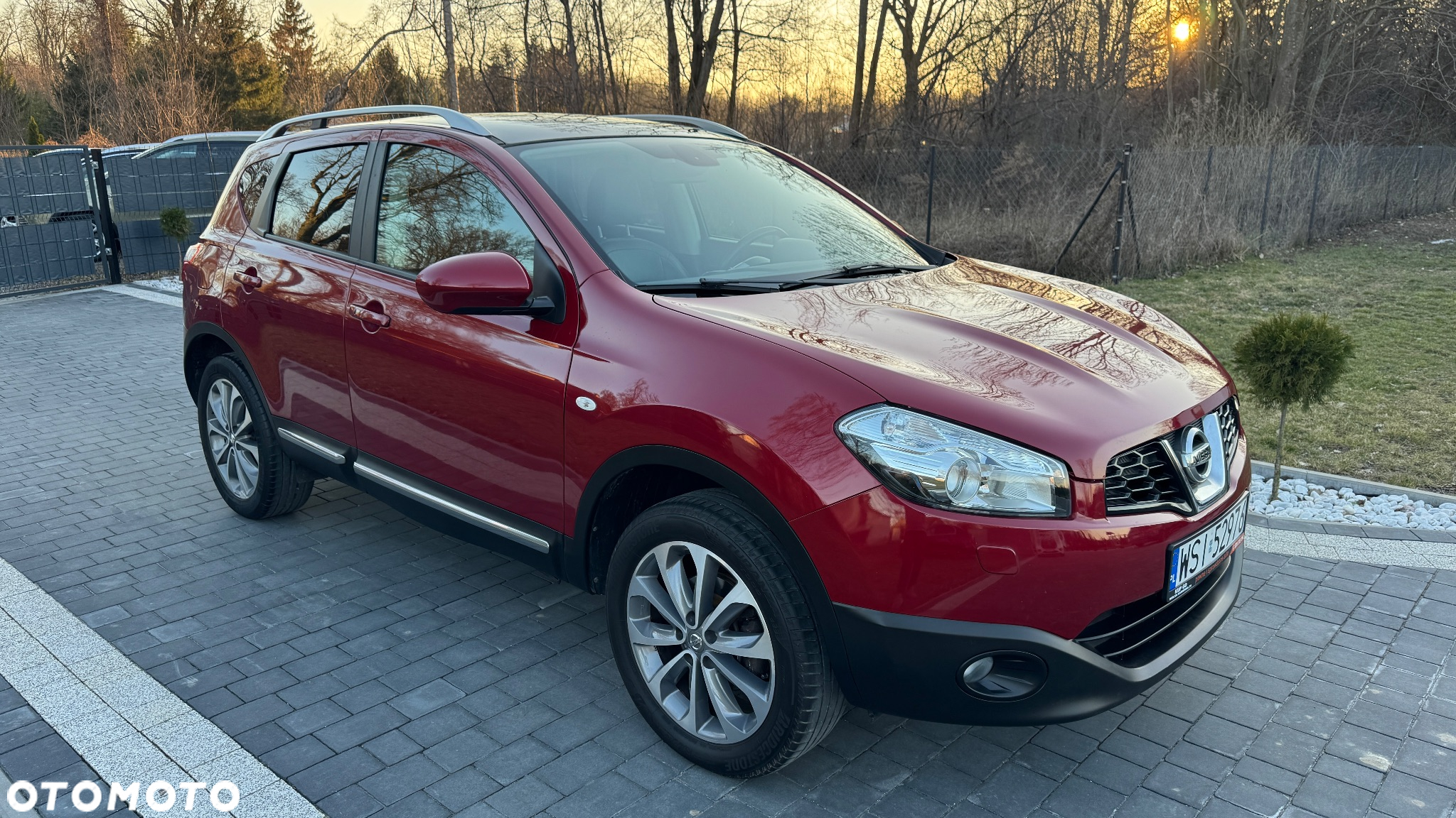Nissan Qashqai 2.0 4x4 Tekna - 23