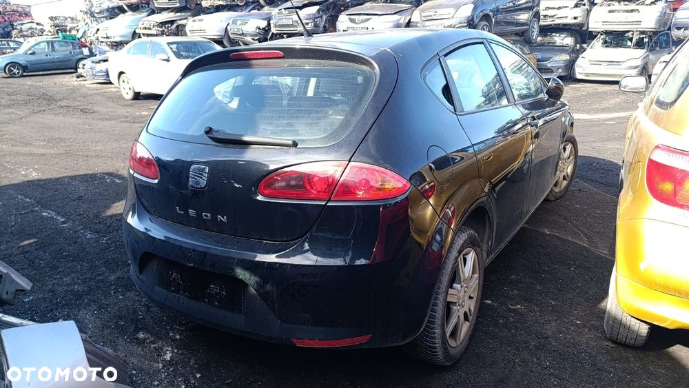 35929 Seat Leon 2 2006 rok silnik 1.4 16V BXW 86 km lakier LC9Z - 8