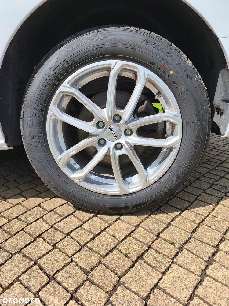 Peugeot EXPERT - 15