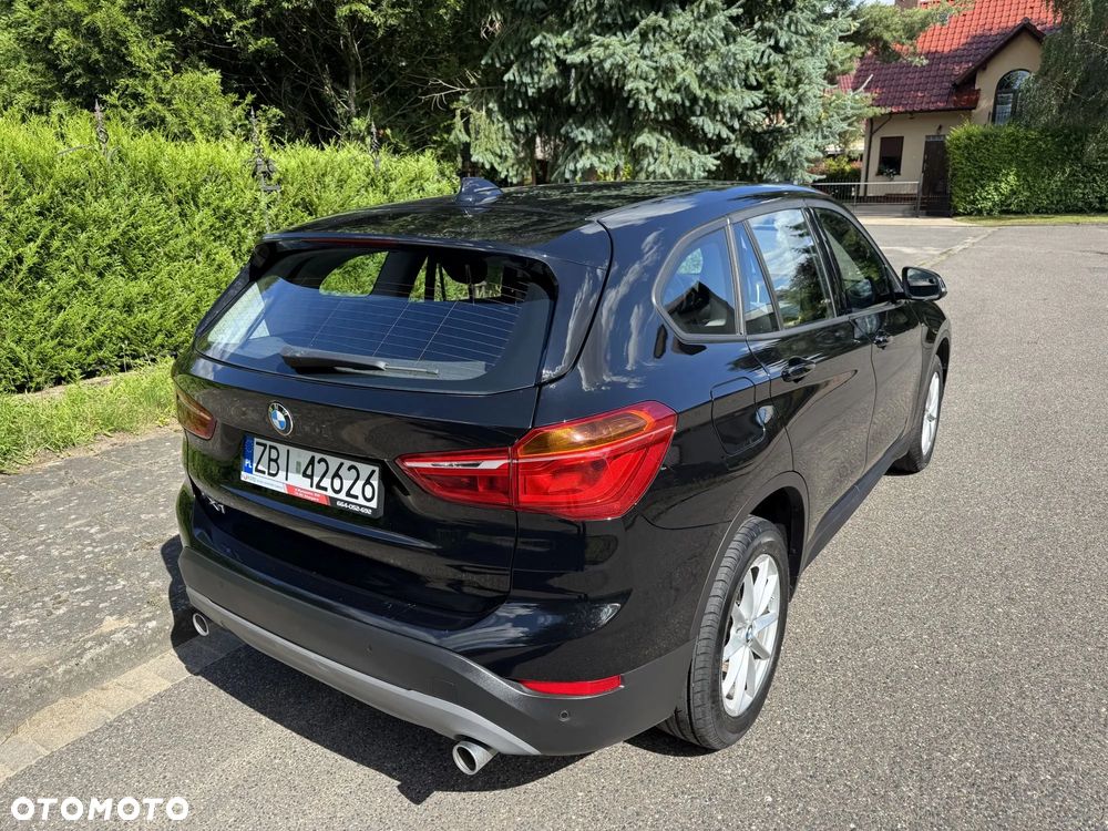 BMW X1 sDrive18d - 8