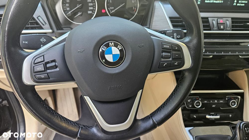 BMW Seria 2 218i Luxury Line - 27