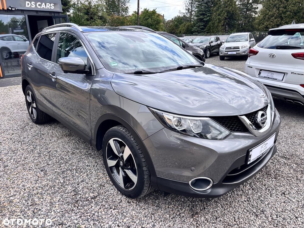 Nissan Qashqai 1.6 DIG-T N-Connecta - 2