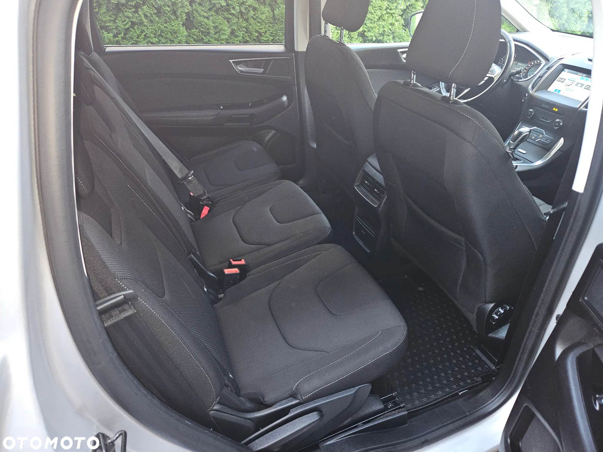 Ford S-Max - 18