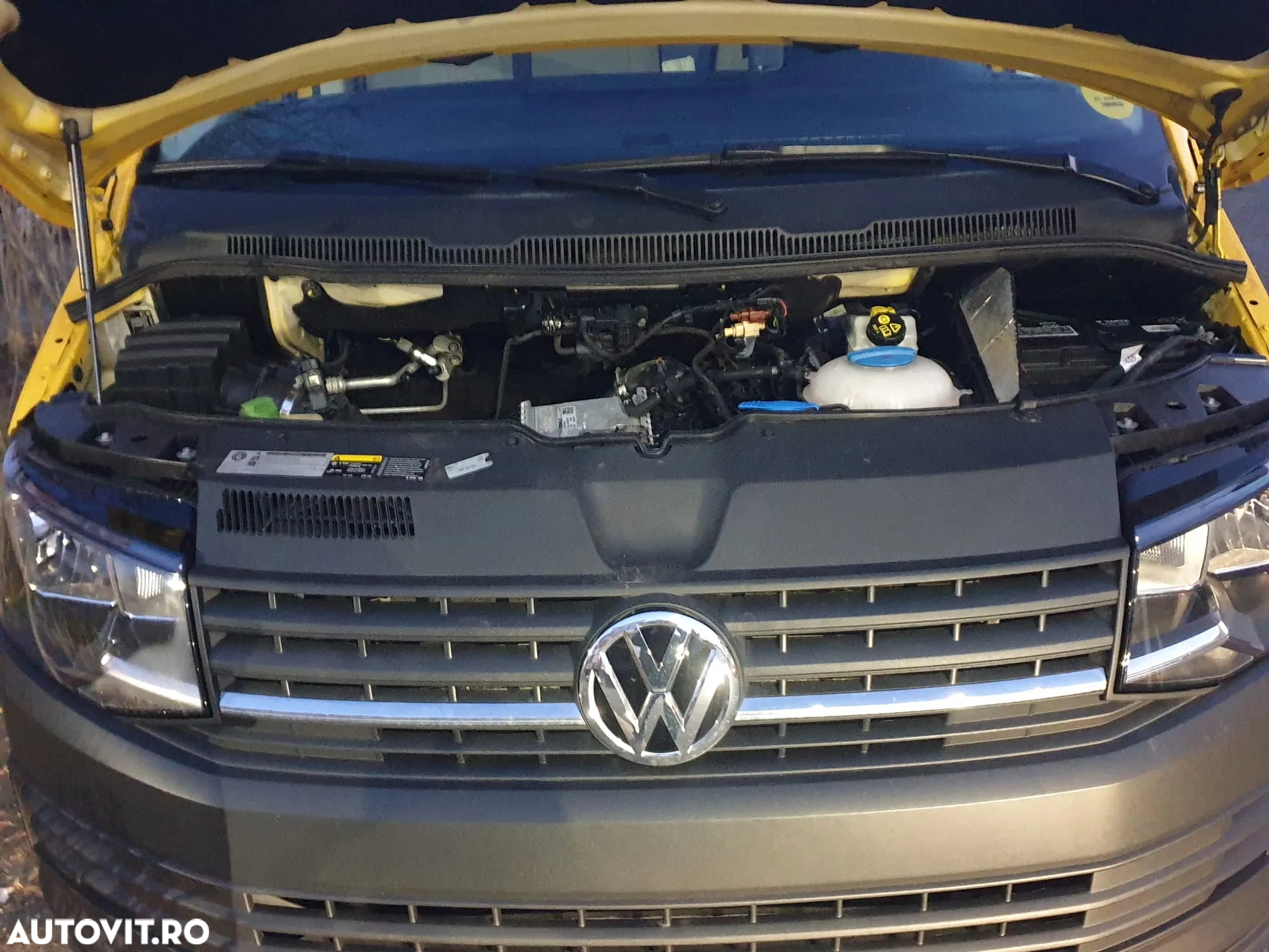 Volkswagen Transporter Kombi T6 2.0 TDI 75 kW LR - 14