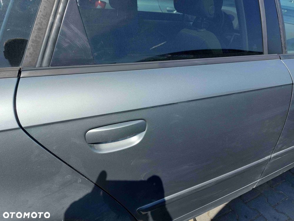DRZWI KOMPLETNE PRAWY TYŁ AUDI A4 B7 KOMBI LY7G - 3
