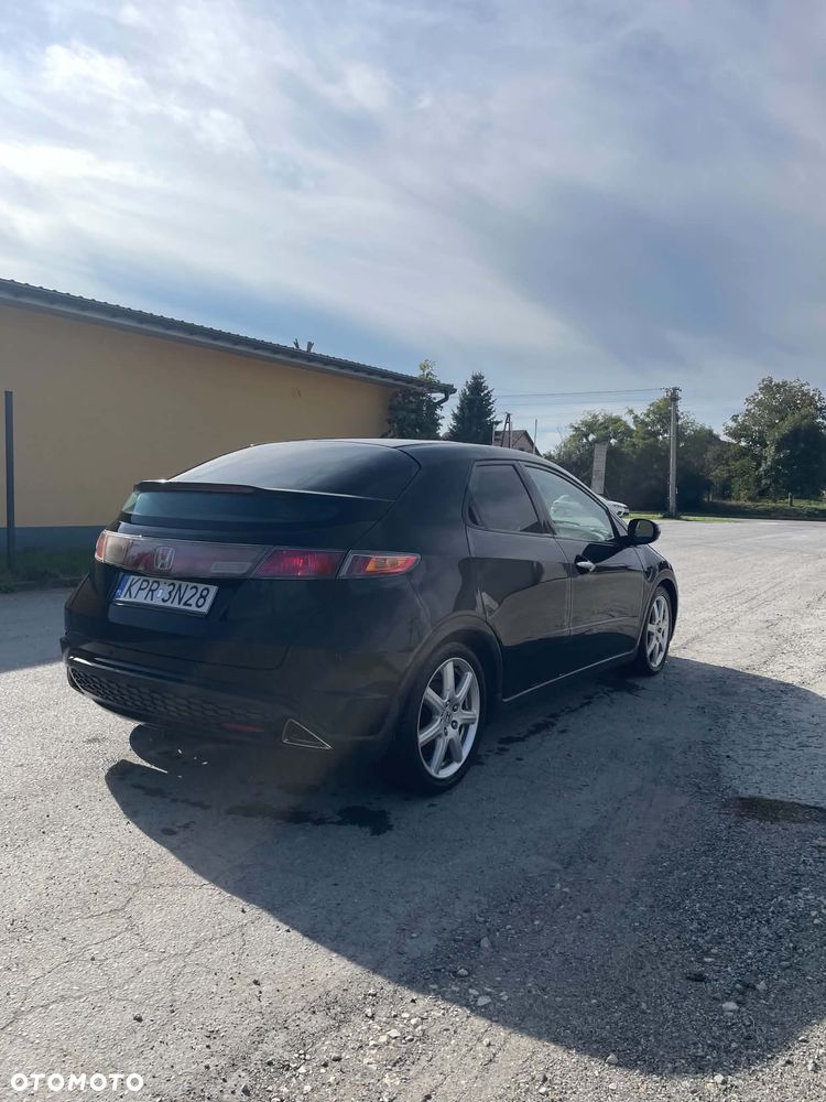 Honda Civic - 4