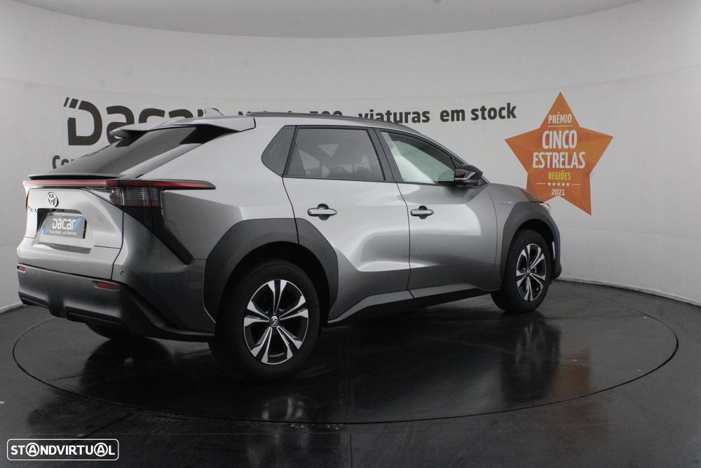 Toyota bZ4X 71,4 kWh Exclusive - 8