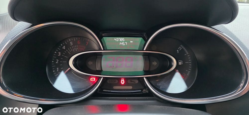 Renault Clio 0.9 TCe Limited - 15