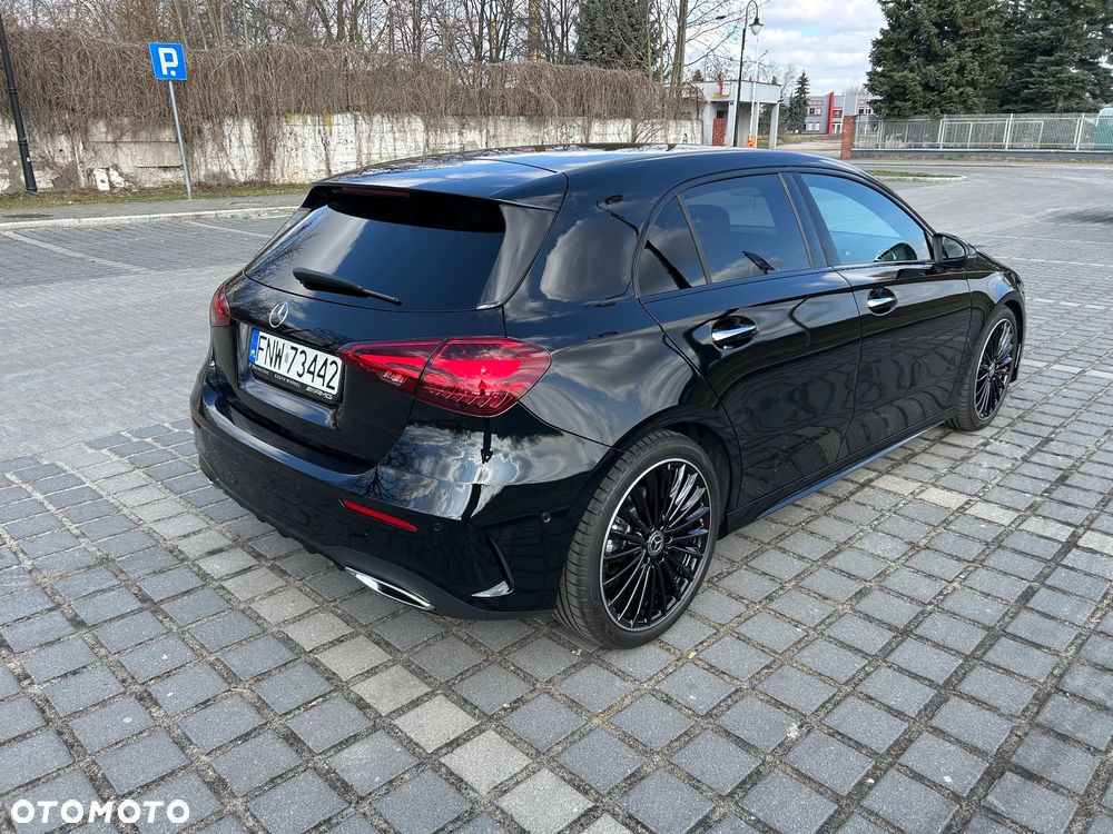 Mercedes-Benz Klasa A 220 d AMG Line 8G-DCT - 4