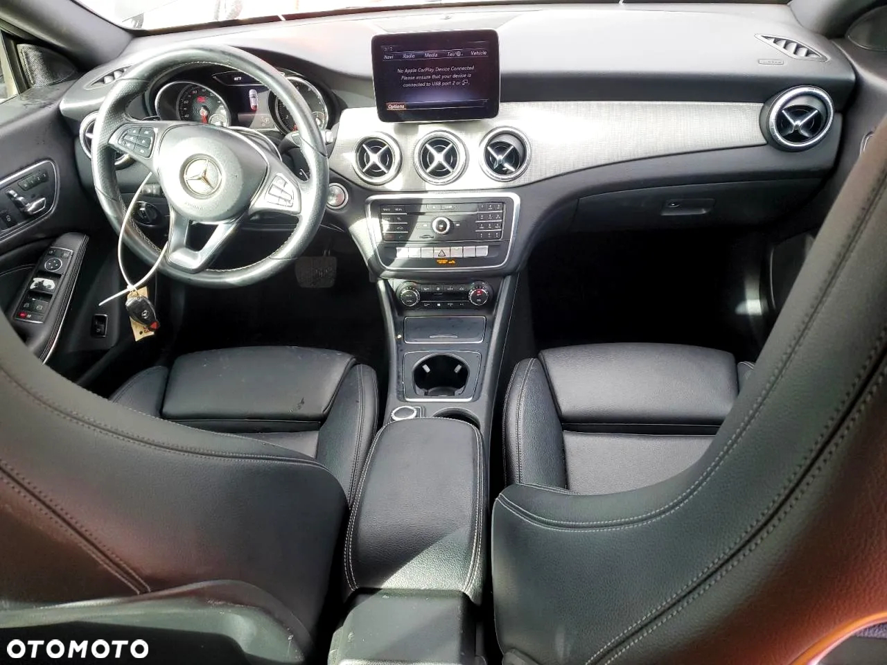 Mercedes-Benz CLA - 9