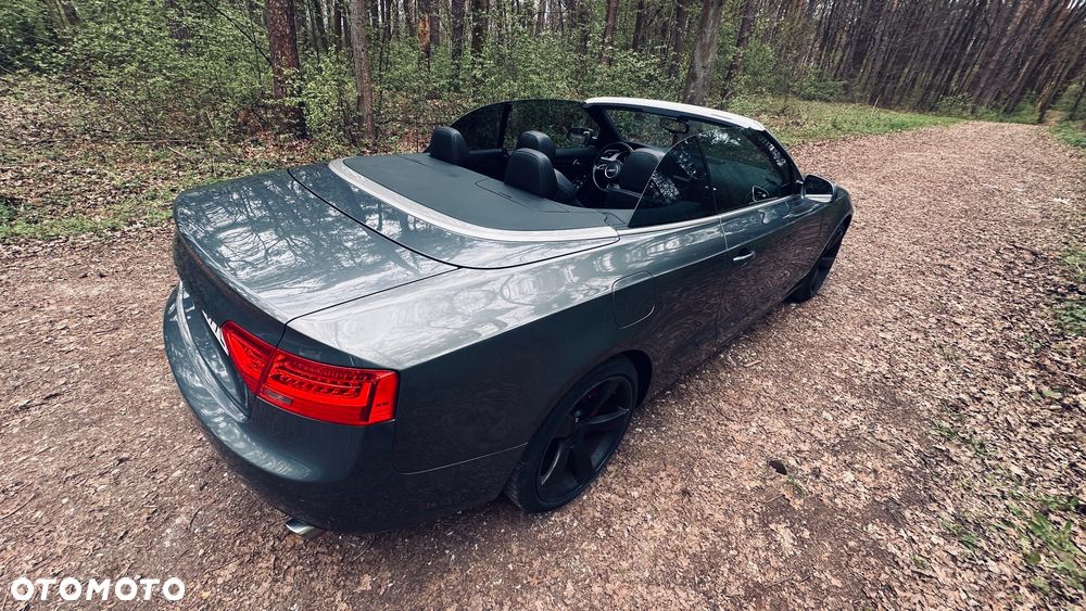 Audi A5 Cabrio 3.0 TDI DPF quattro S tronic - 12