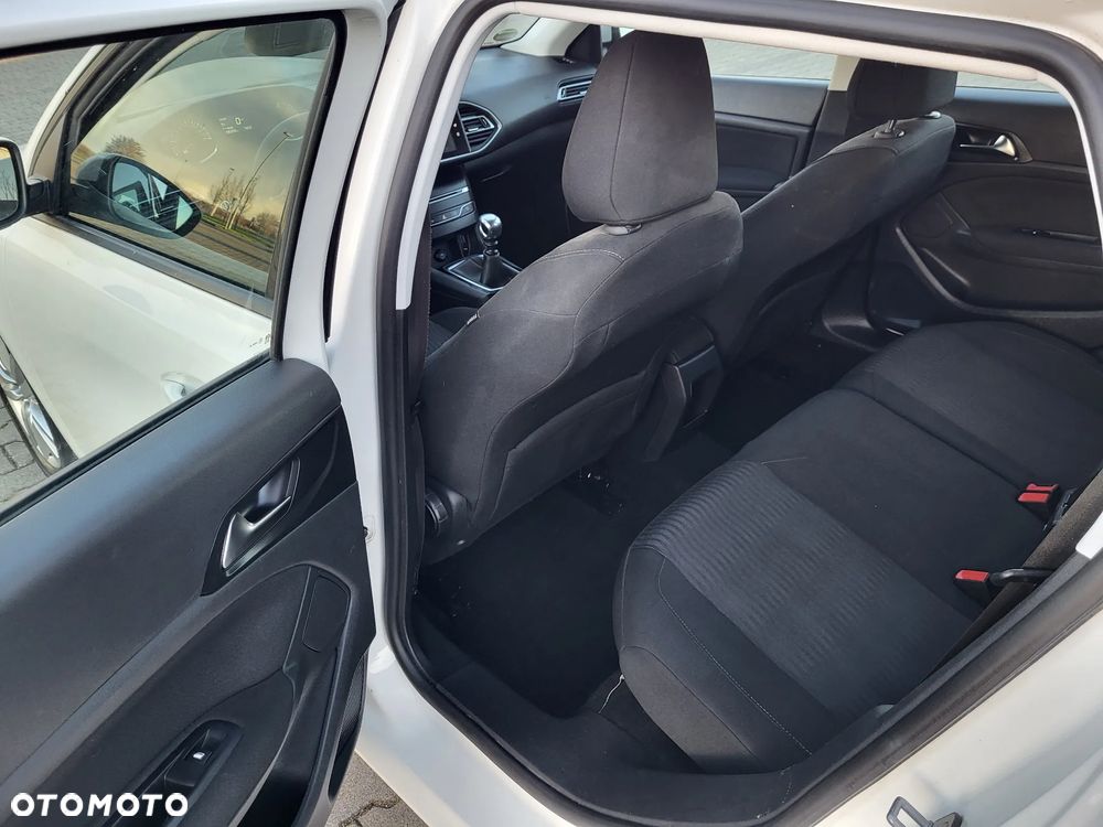 Peugeot 308 e-HDi 115 Stop & Start Active - 16