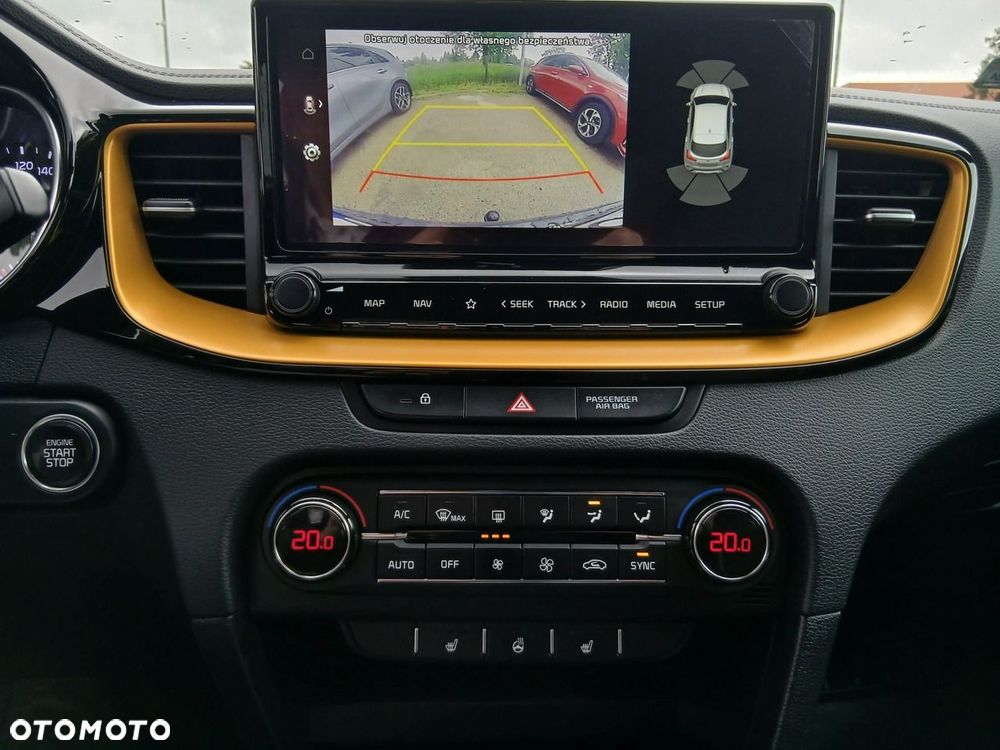 Kia XCeed - 19
