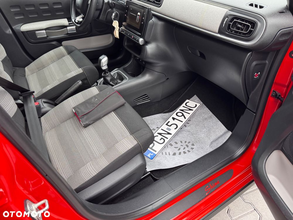Citroën C3 Pure Tech 82 SHINE - 28
