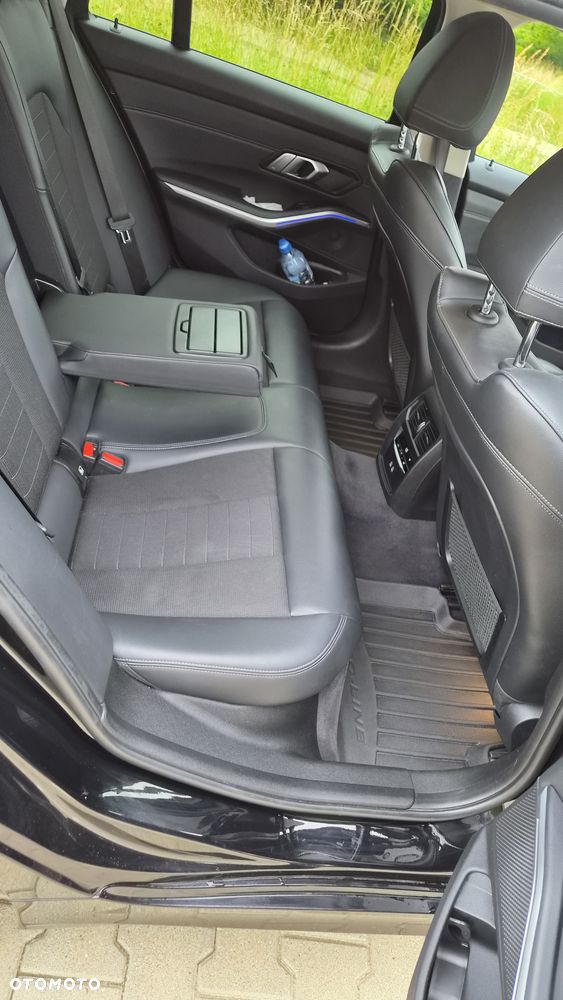 BMW Seria 3 - 17