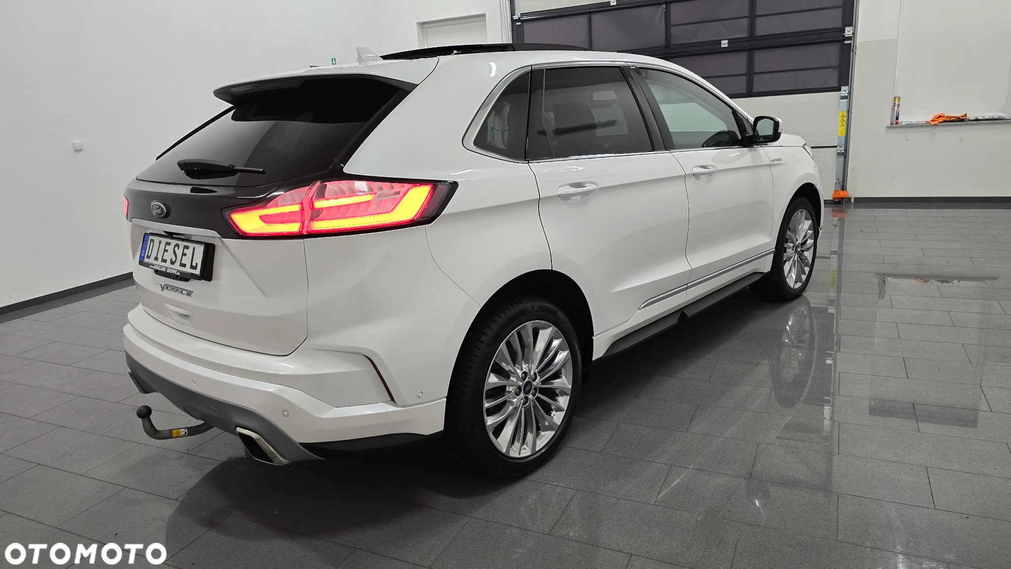 Ford Edge 2.0 EcoBlue Bi-Turbo 4x4 Vignale - 3