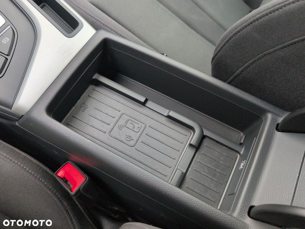 Audi A4 Limousine 35 TFSI mHEV Advanced S tronic - 34