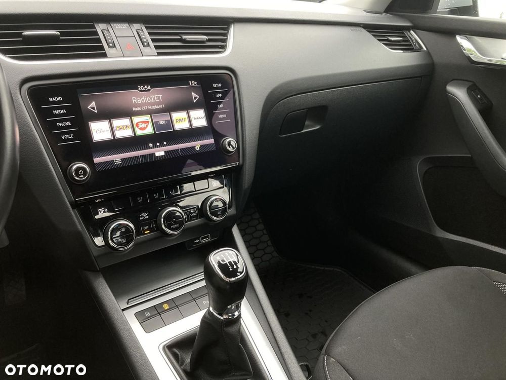 Skoda Octavia 1.5 TSI ACT Ambition - 11